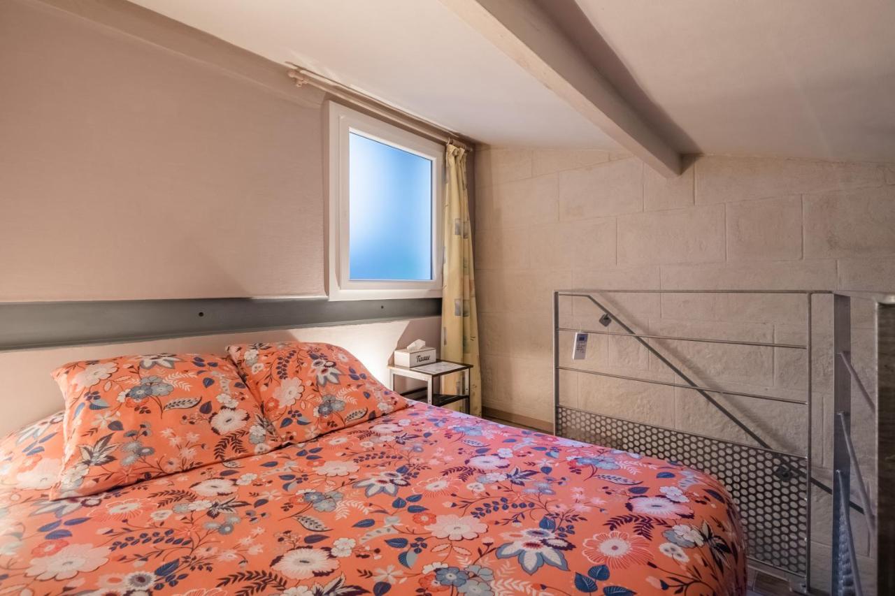 Studio En Duplex-Aircon-Terrasse-Parking-Calme Bordeaux Dış mekan fotoğraf